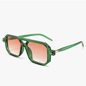 FEISEDY Vintage Square 70s Flat Aviator Sunglasses